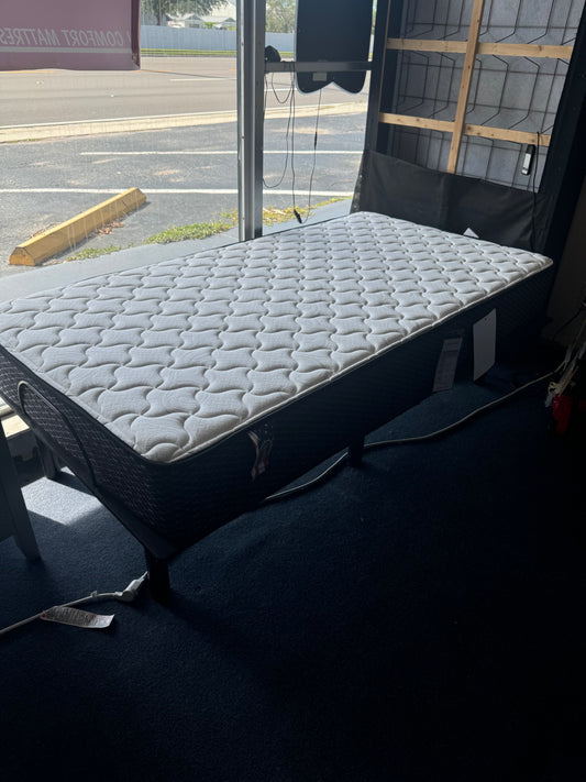 Suspiro 9"  Medium Mattress